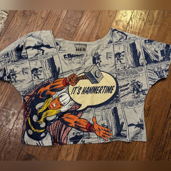 MARVEL "HER"OES  Oversize crop Graphic Thor Tee Size M oversized - Picture 7 of 7